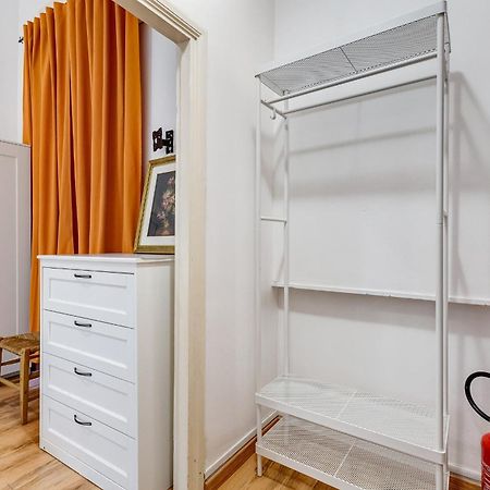 Relais Rome - Opera House Apartment Bagian luar foto