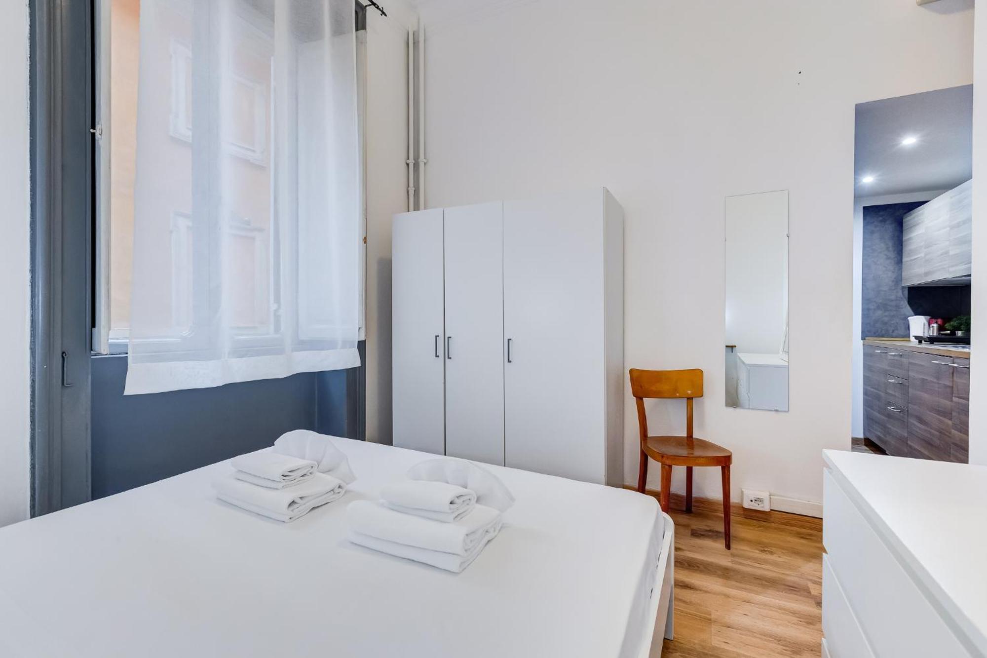 Relais Rome - Opera House Apartment Bagian luar foto