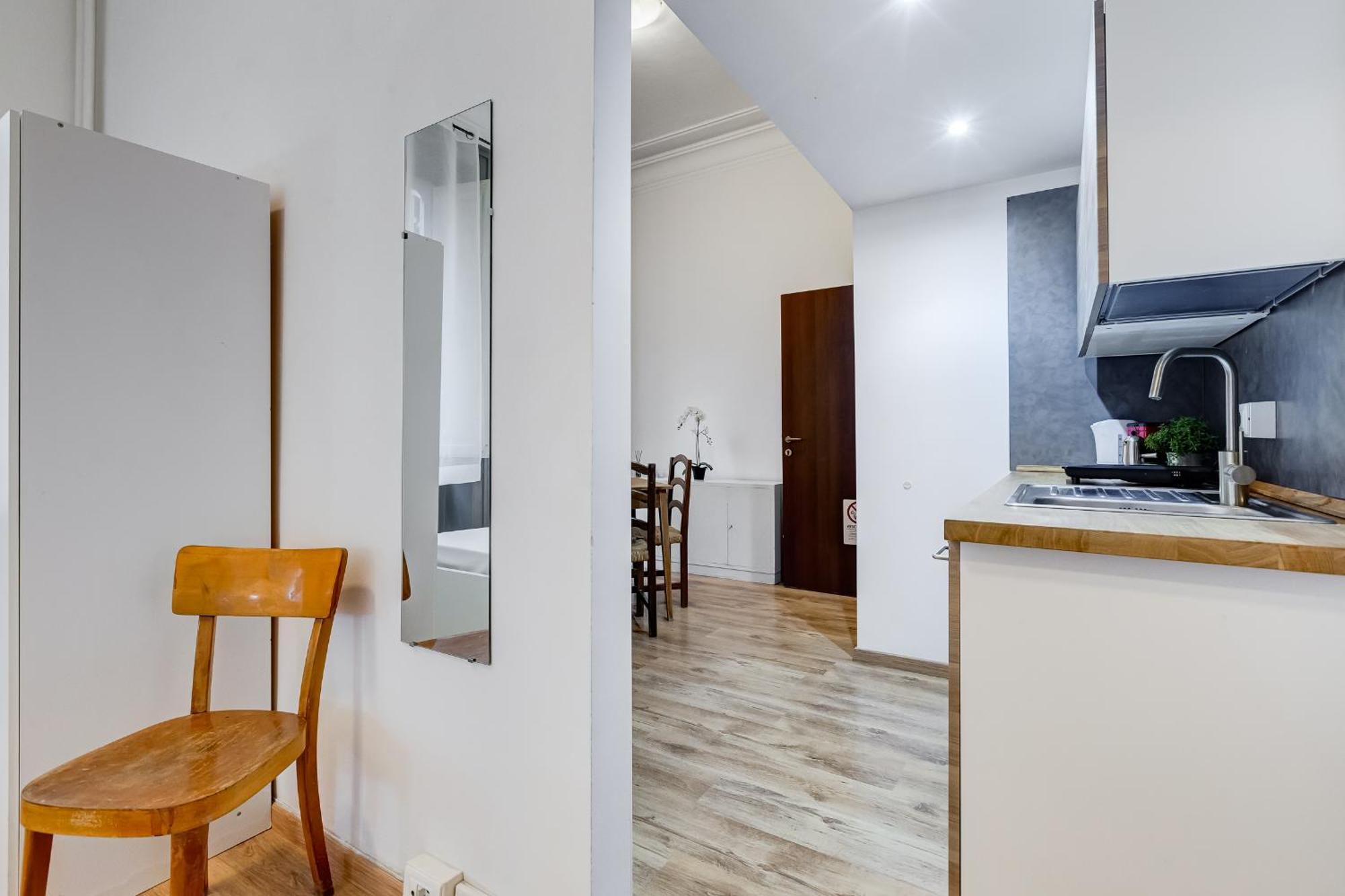 Relais Rome - Opera House Apartment Bagian luar foto