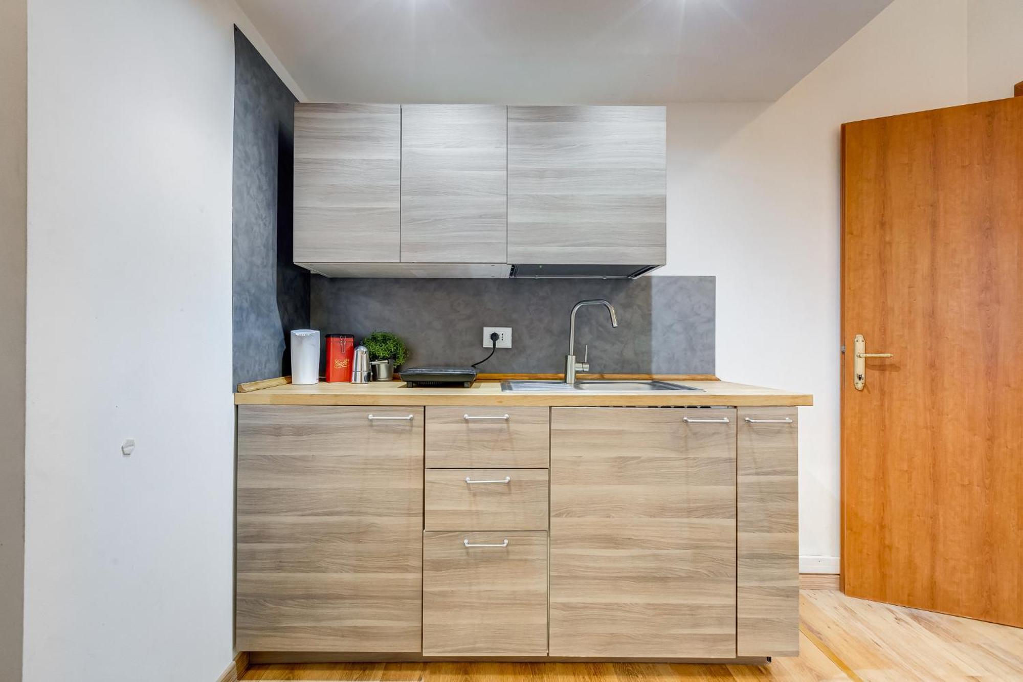 Relais Rome - Opera House Apartment Bagian luar foto