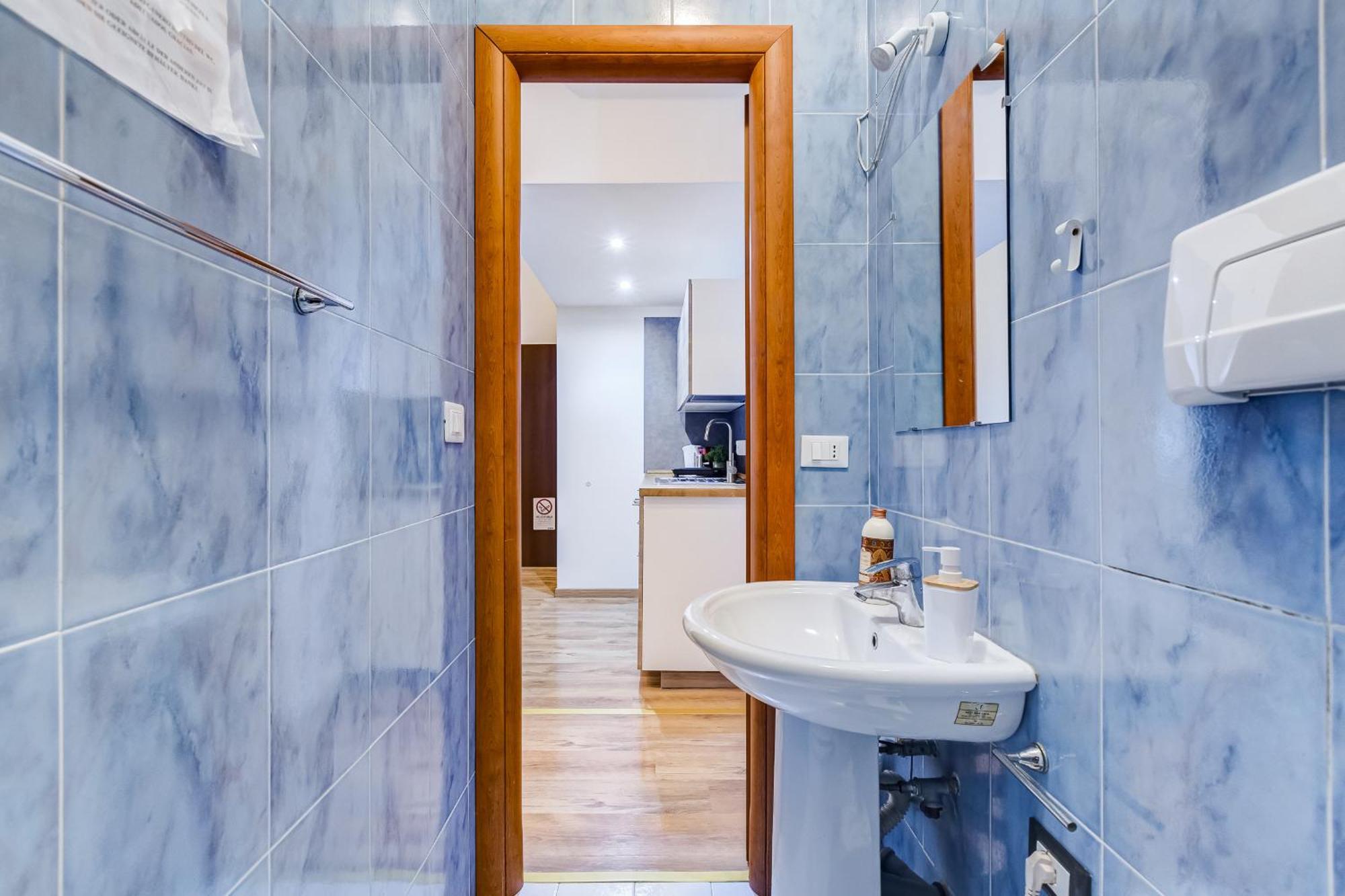 Relais Rome - Opera House Apartment Bagian luar foto