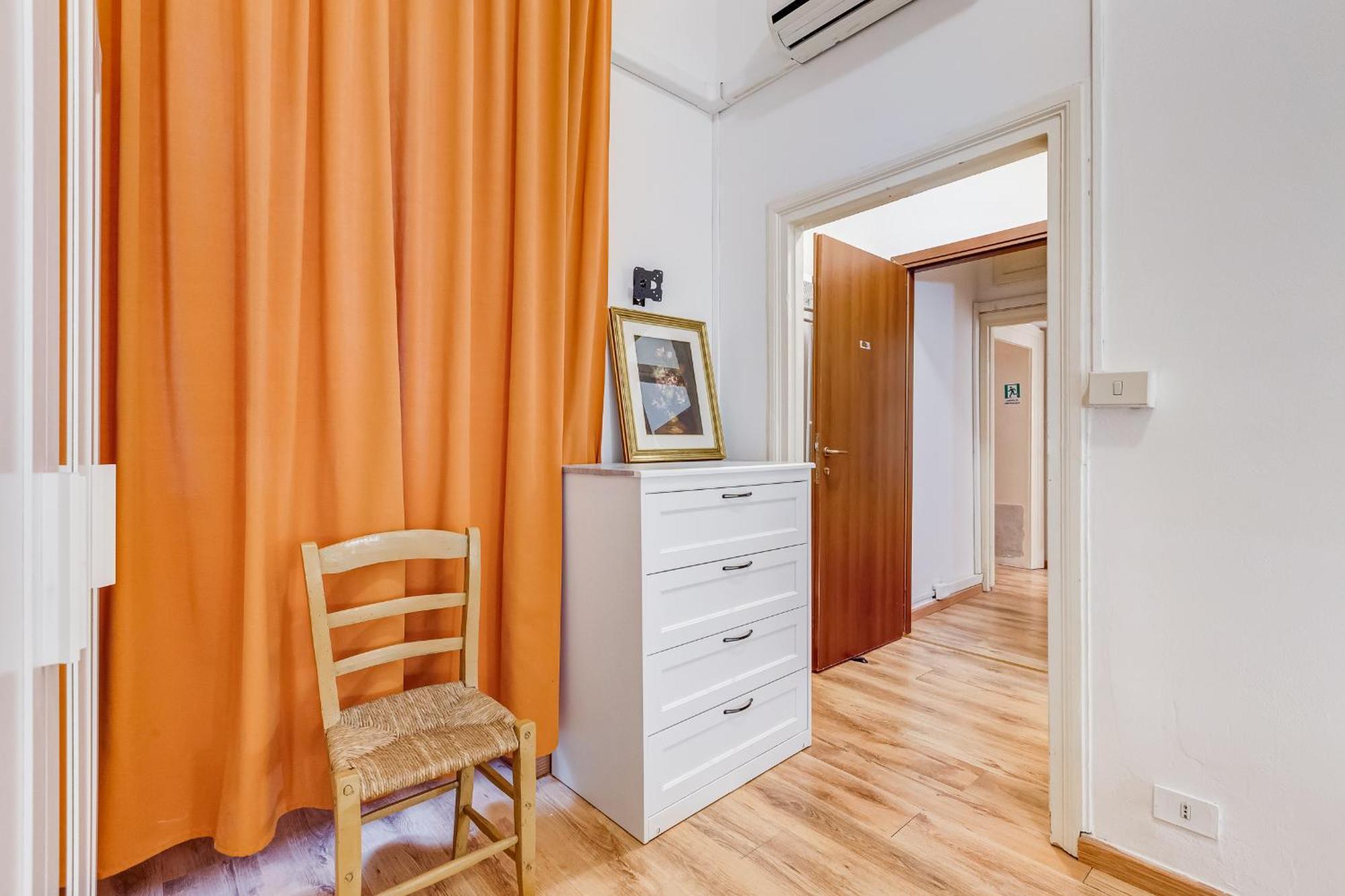 Relais Rome - Opera House Apartment Bagian luar foto
